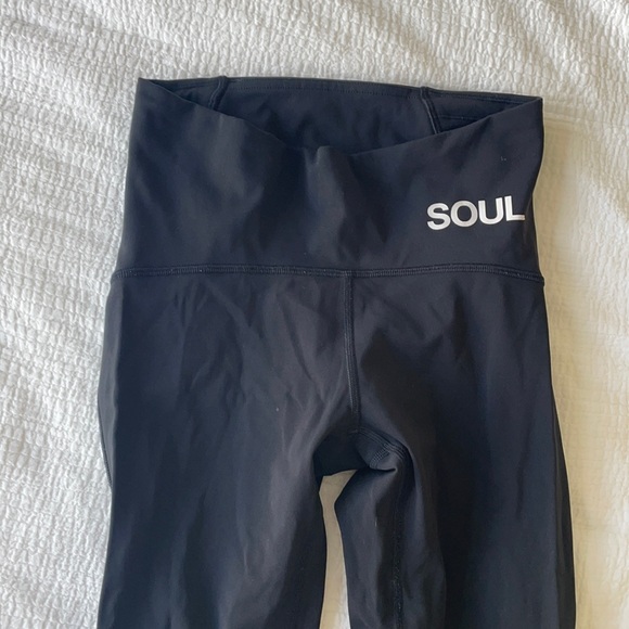 LULULEMON X SoulCycle Train Times - Picture 4 of 9